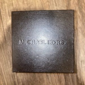 Michael Kors Watch Box
